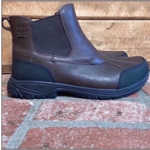 UGG Boots. Men’s 12